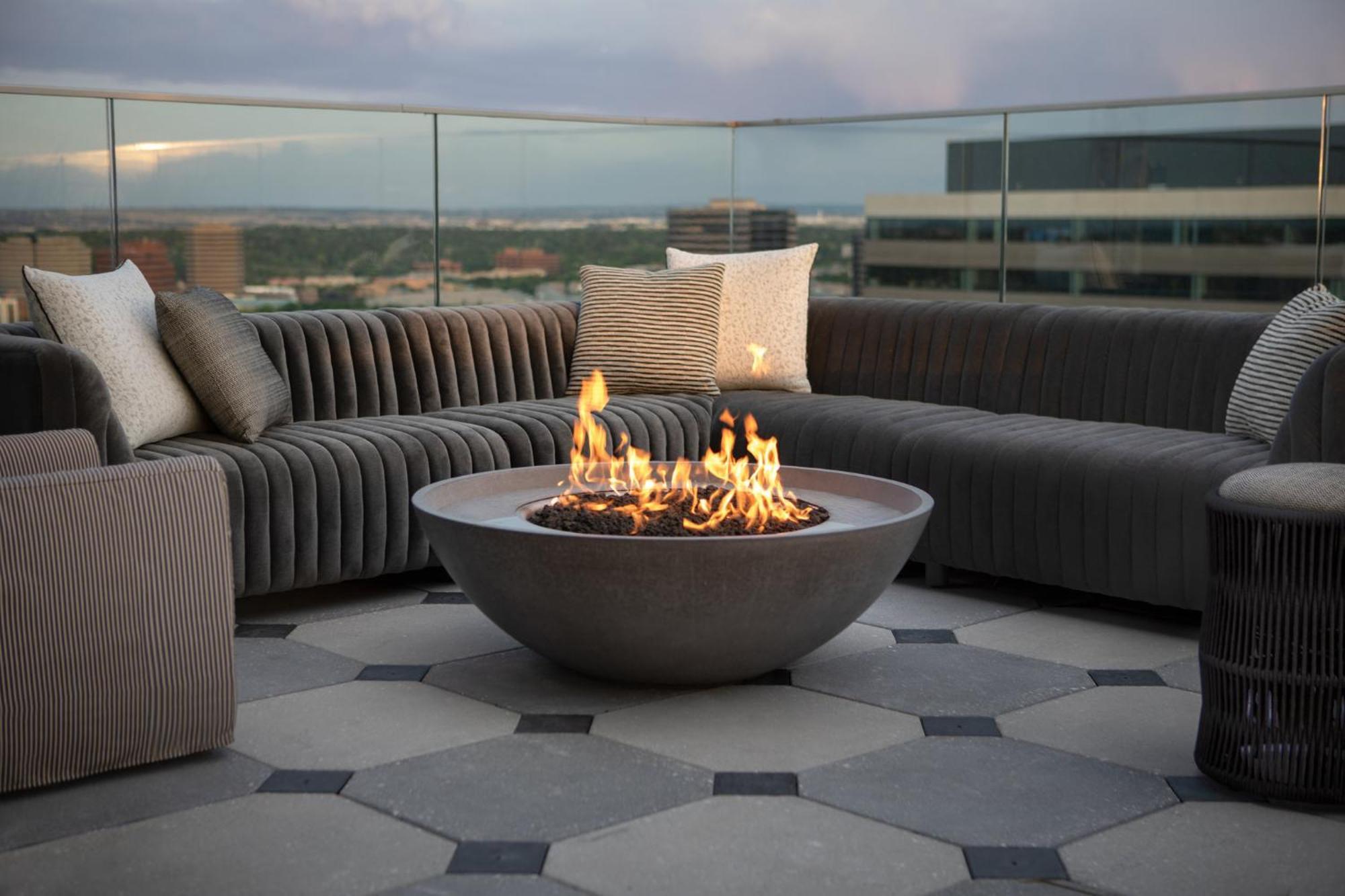 Kimpton Claret Hotel By Ihg DEN Exterior foto
